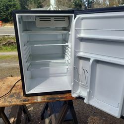 Haier mini fridge