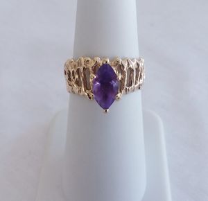 Photo 1 carat amethyst ring 10kyg retail price $675 my price only 199! Local pickup or I SHIP through OfferUp