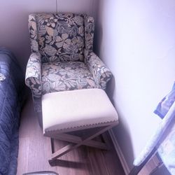 Chair with foot rest