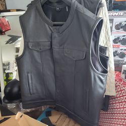 Special deal on motorcycle club leather vest size XXL $165