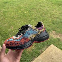Men’s size 8