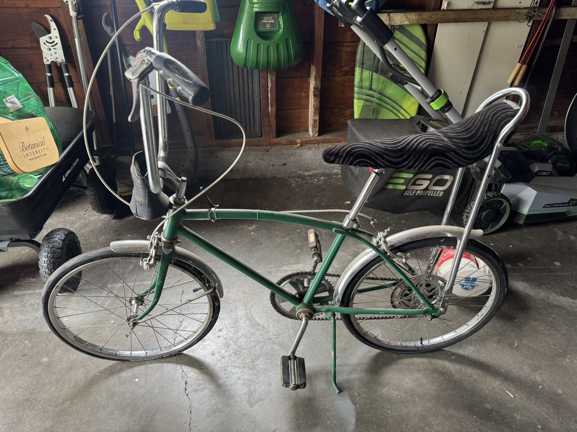 Schwinn stingray 5 Speed Bike