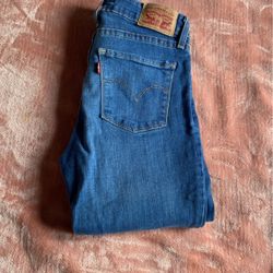Levis Womens Jeans