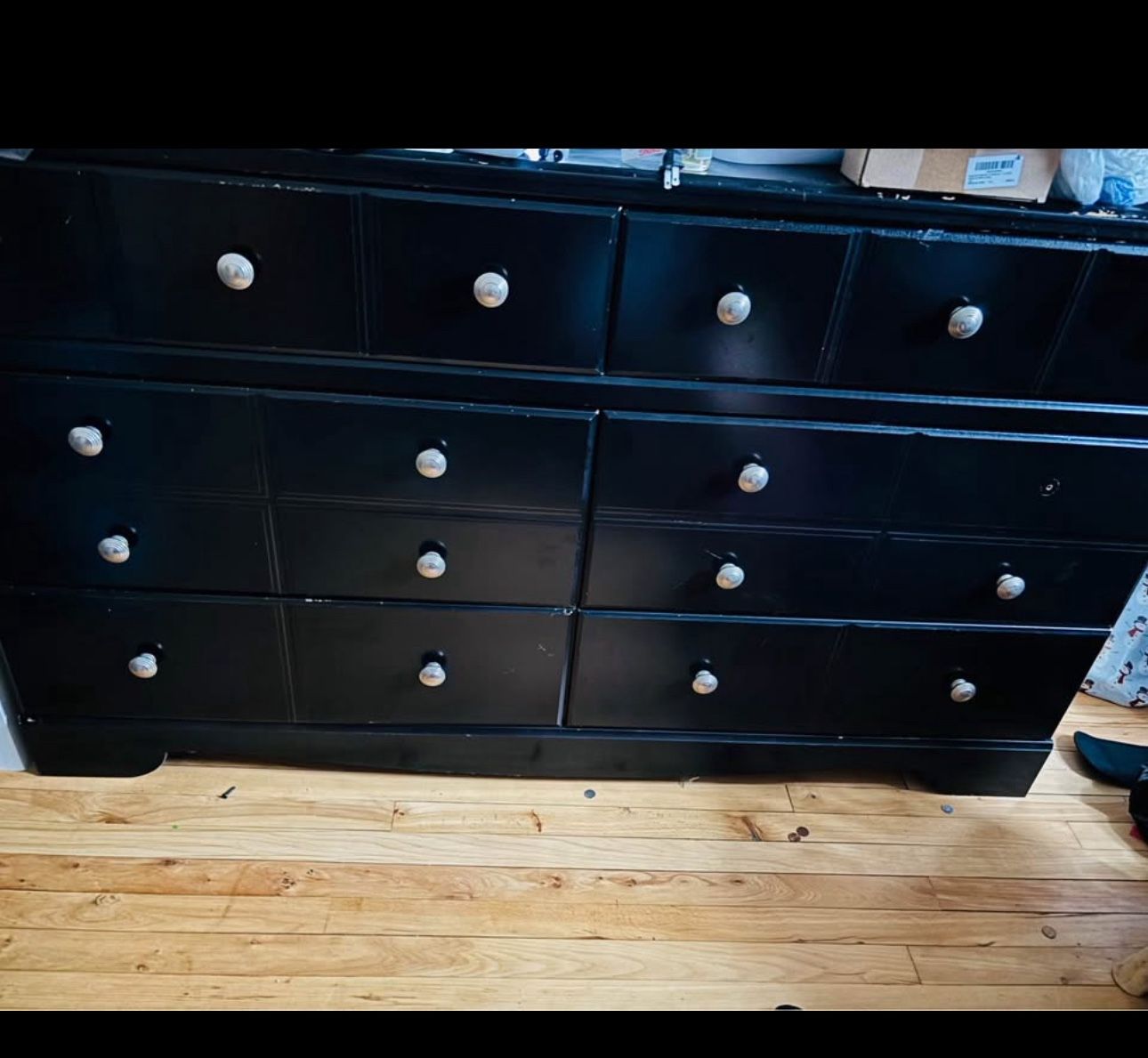 Queen Size Bedroom Dresser And Mirror