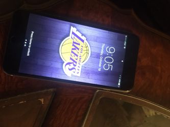 Selling iPhone 6 Plus 64gb (AT&T)