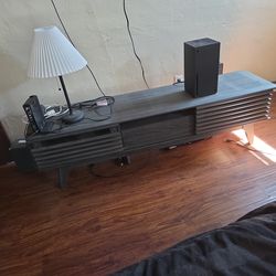 Entertainment unit
