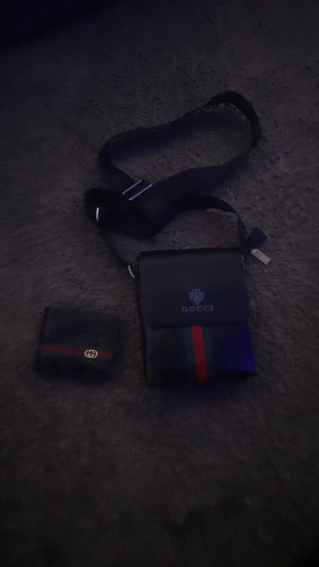 gucci bag with wallet lmk firm on price 