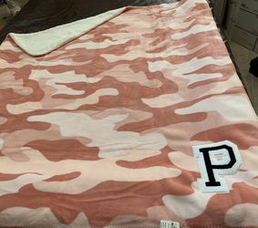 Victoria secret pink camo blanket new arrivals