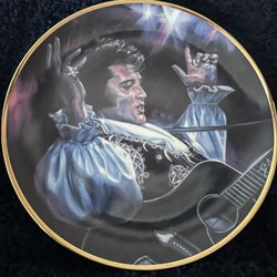 Elvis Collectors Plate (2)