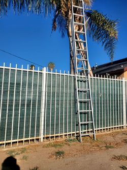 24 ft Extension Ladder 🪜 Aluminum