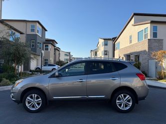 2012 NISSAN ROGUE