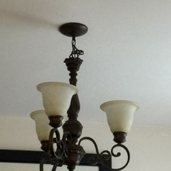 Chandelier 