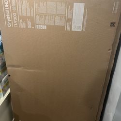 Samsung Crystal UHD 65inch 