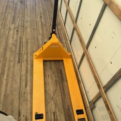 pallet jack