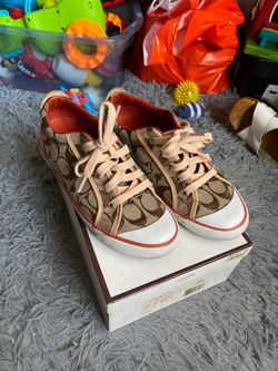 coach sneakers size 6 1/2