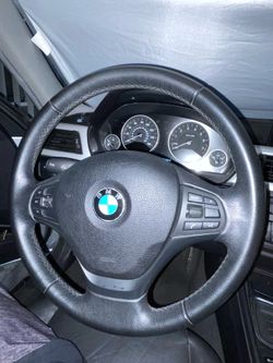 OEM BMW F30 328i Base Leather Steering Wheel 2012–2016 320i 328i 335i