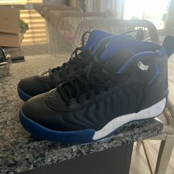 Blue Jordan Sneakers 