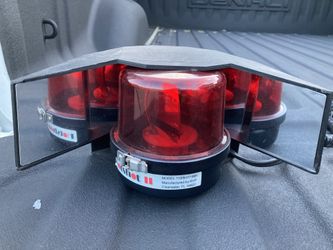 Hot Shot II Halogen Rotating Light And Reflective Mirror