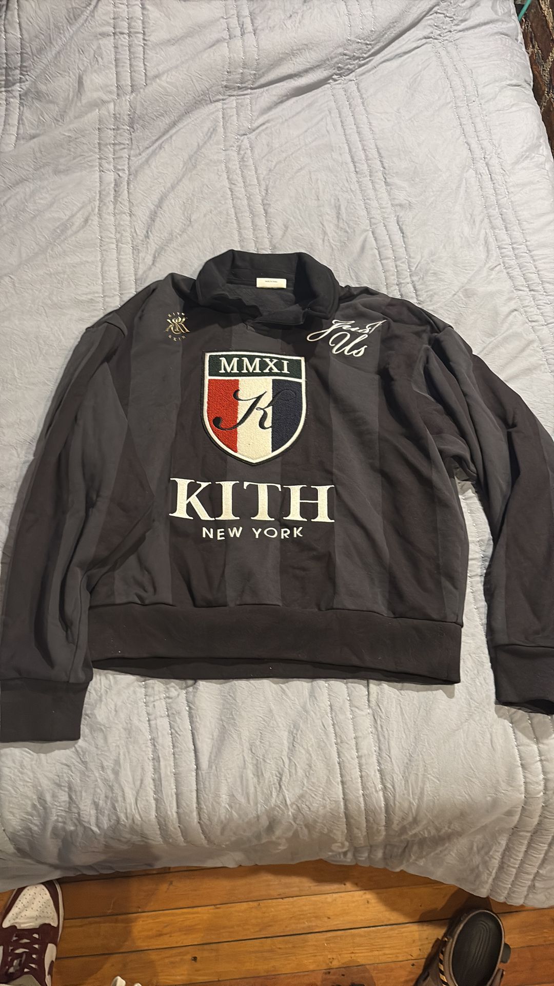 Kith sweatshirt