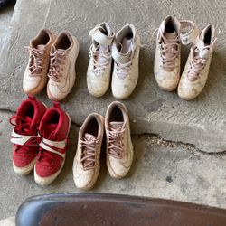 Softball shoes