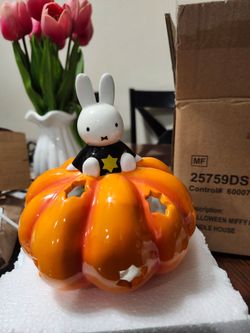Miffy pumpkin  candle house
