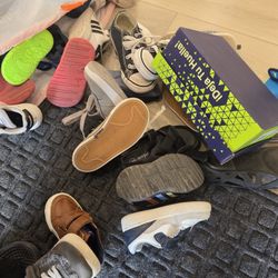 SMALL CHILDS SHOES ALL SIZES