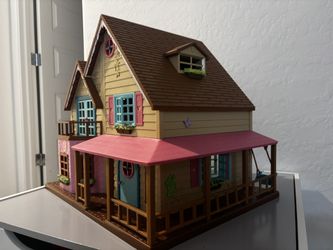 Woodzeez Tree House