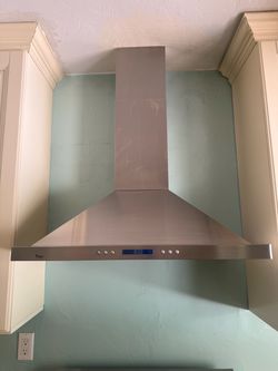 Le Cappe Stove hood