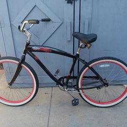Db.      Beach Cruiser.        26"tires 