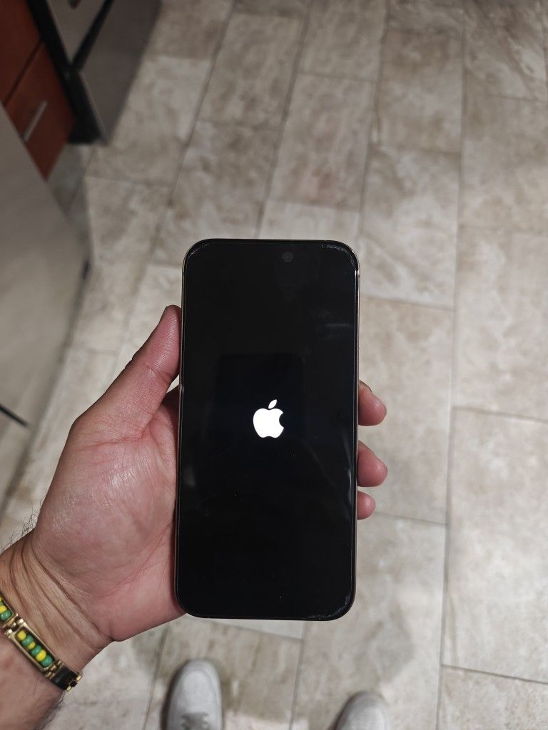 iPhone 16 Pro Max 256 GB ATT ONLY