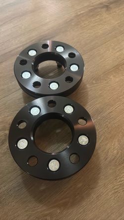 Black Aluminum Wheel Spacers – Set of 2