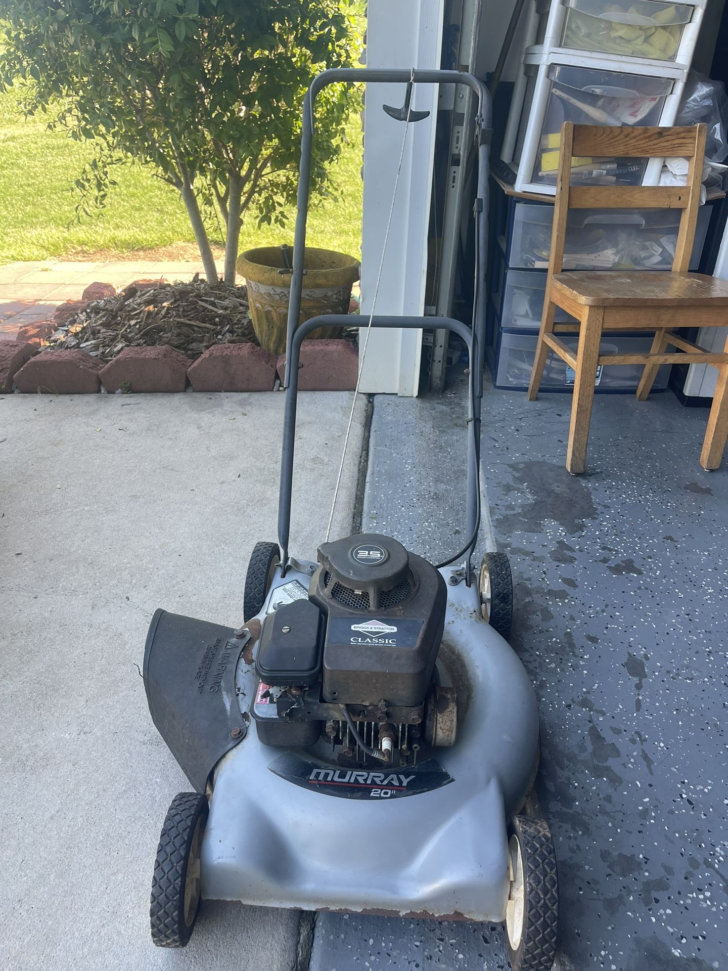 Classic Lawn Push Mower 