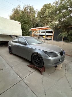 2005 BMW 545i