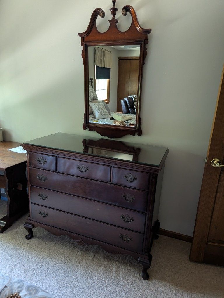 Solid Wood Dresser W/ Mirror