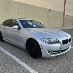 2012 BMW 528i