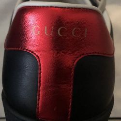 Gucci Shoes Red Black 350.00 Size 8