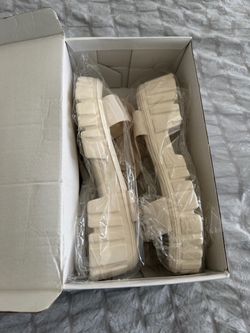 Cream Chunky Platform Sandals Size 7.5