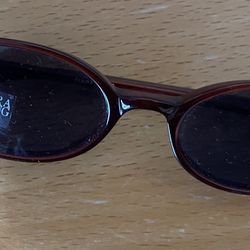 Vera Wang Sunglasses - New