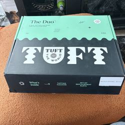 TUFT THE WORLD AK-I Cut Pile Tufting Machine