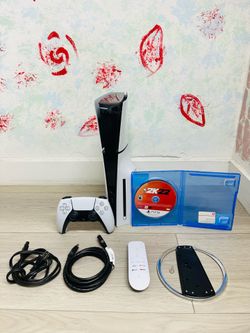 PlayStation 5 Slim - Disc Version - 1TB  , Bonus 1 Game , 1 Remote , Stand  ( Used )