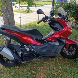 2023 Honda ADV150