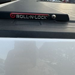 Truck Bed Cover 5.8 Feet