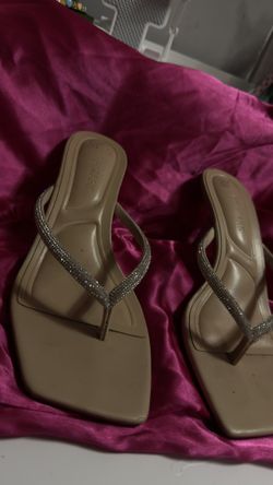 Kitten Heels Tan