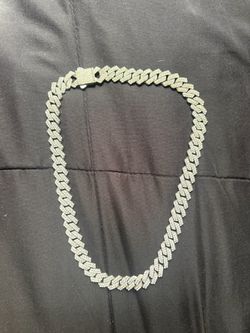 Chain not real