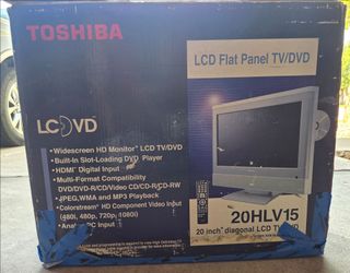 TOSHIBA Flat Panel DVD Gaming TV