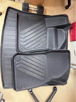 2019–2023 Porsche Cayenne Floor Mats and Trunk Mats