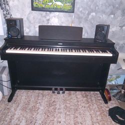 YAMAHA ARIUS YDP163 ;DIGITAL PIANO