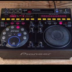 EFX1000 Pioneer 24 Beats Multi Effects