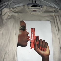 Supreme Tee