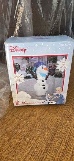 Disney Olaf inflatable